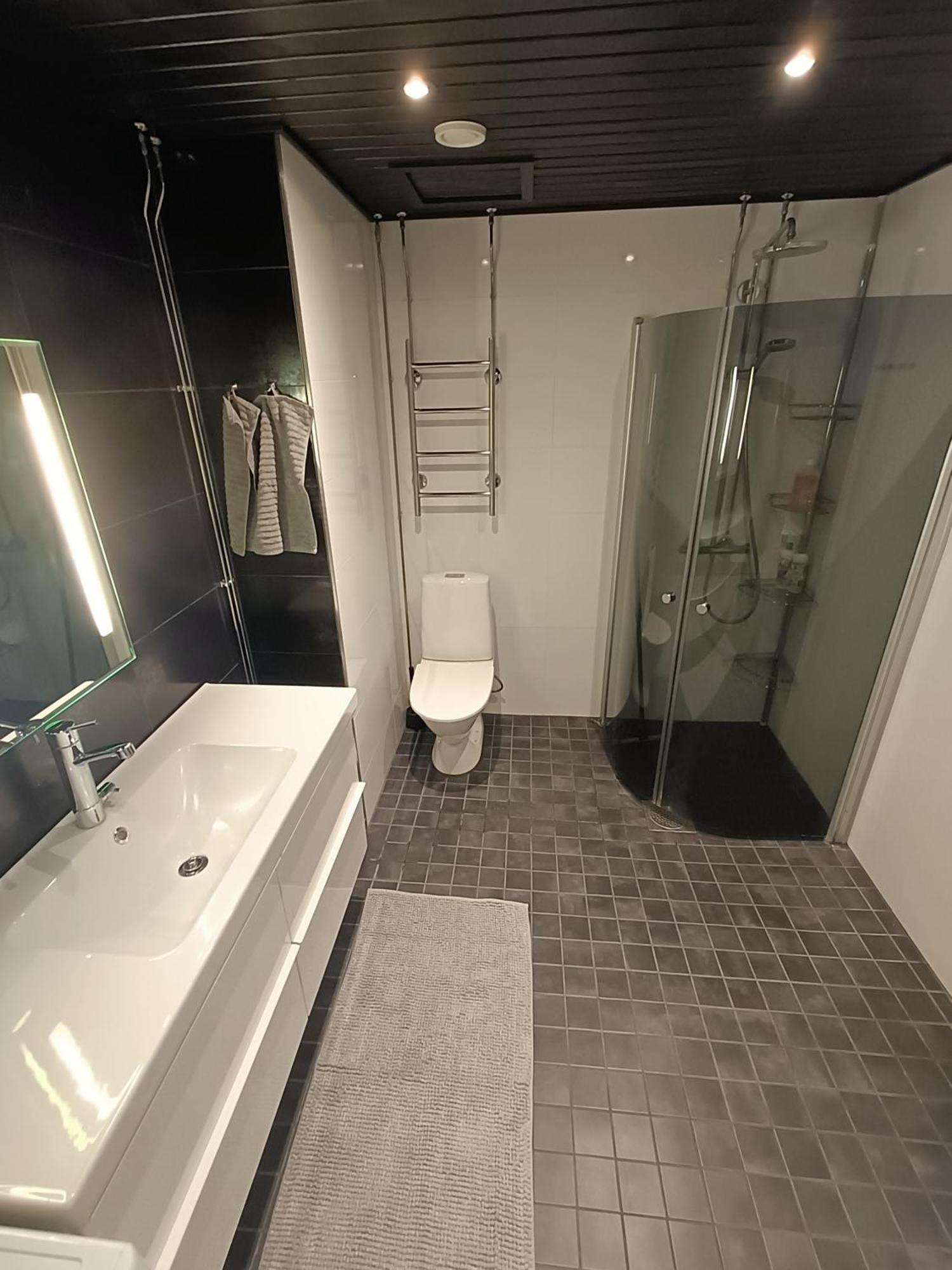 Big 88M2 Apartment In The Center Rovaniemi Kültér fotó